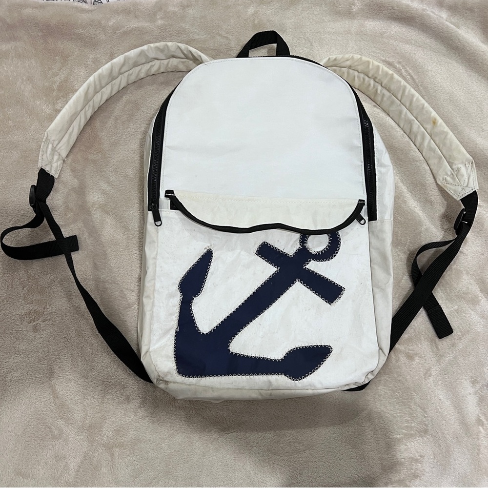 Sea Bags White and Navy Anchor Backpack